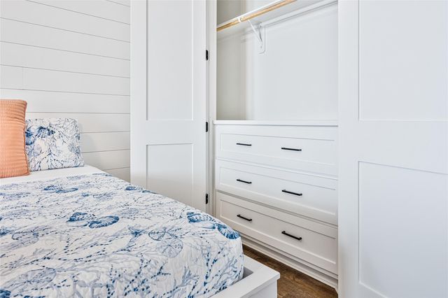 2301 Trinidad Drive, Crystal Beach, TX 77650