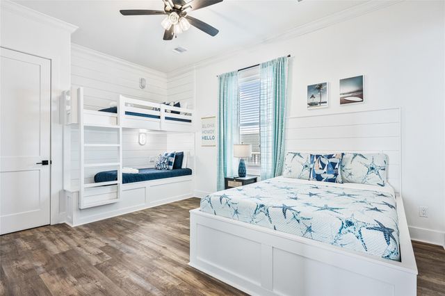 2301 Trinidad Drive, Crystal Beach, TX 77650