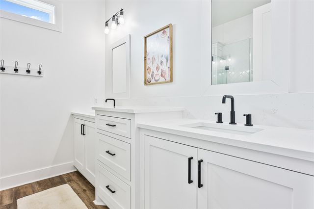 2301 Trinidad Drive, Crystal Beach, TX 77650