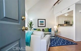 720 W 4th St 416, Long Beach, CA 90802
