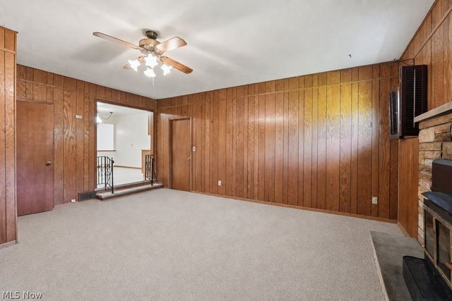 33305 W Sharondale Drive, Solon, OH 44139