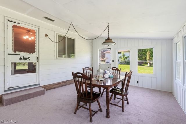 33305 W Sharondale Drive, Solon, OH 44139