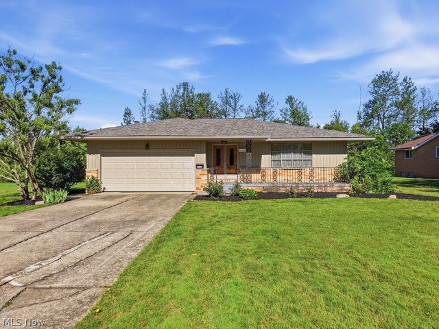 33305 W Sharondale Drive, Solon, OH 44139