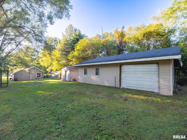 118 N ROOSEVELT Street, North Pekin, IL 61554
