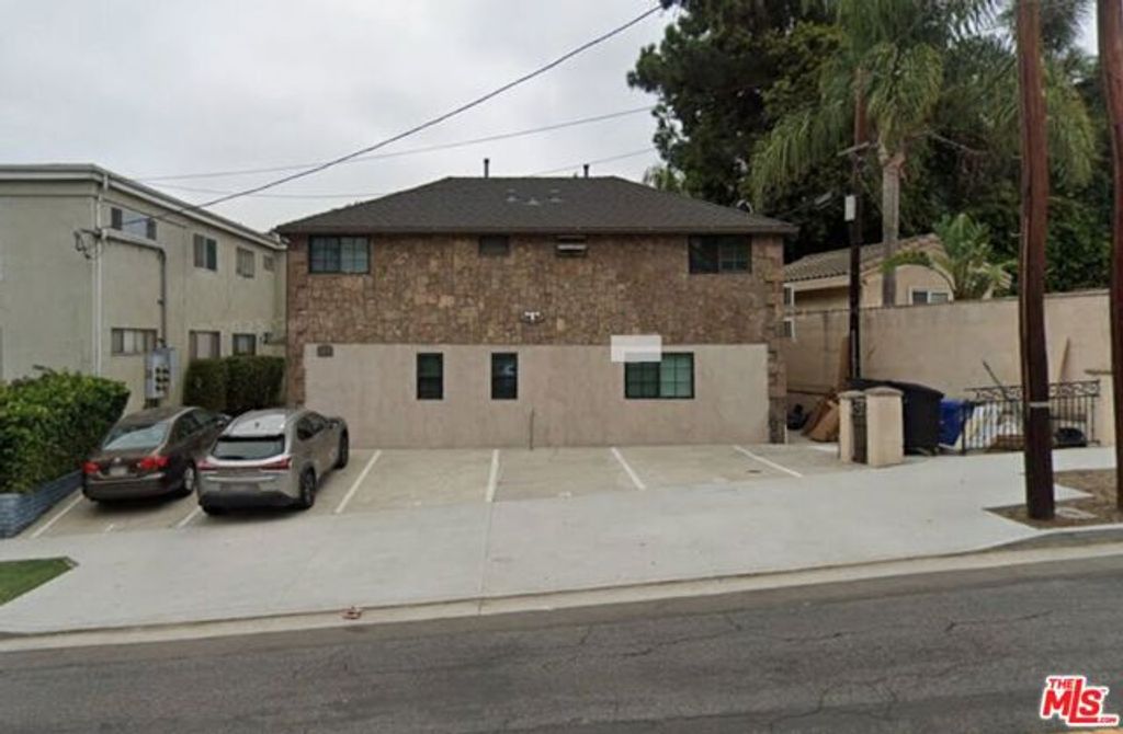 3192 Queensbury Drive, Los Angeles, CA 90064