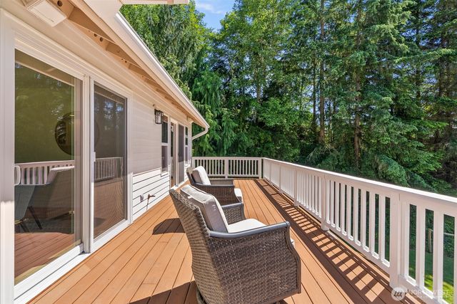 27581 Heavenly Place NE, Kingston, WA 98346