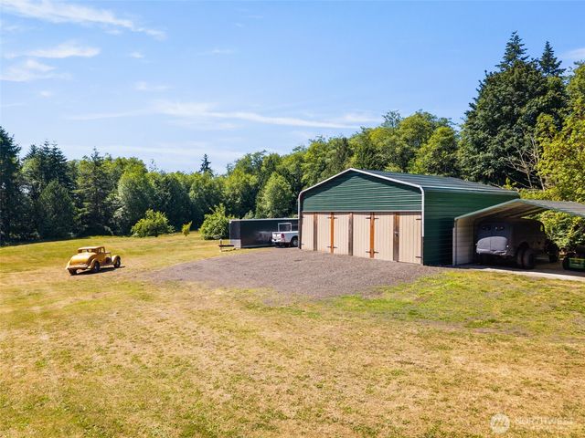 27581 Heavenly Place NE, Kingston, WA 98346