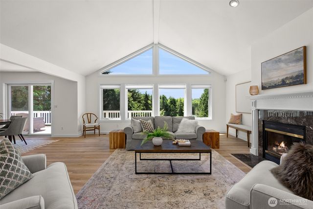 27581 Heavenly Place NE, Kingston, WA 98346