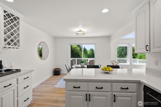 27581 Heavenly Place NE, Kingston, WA 98346