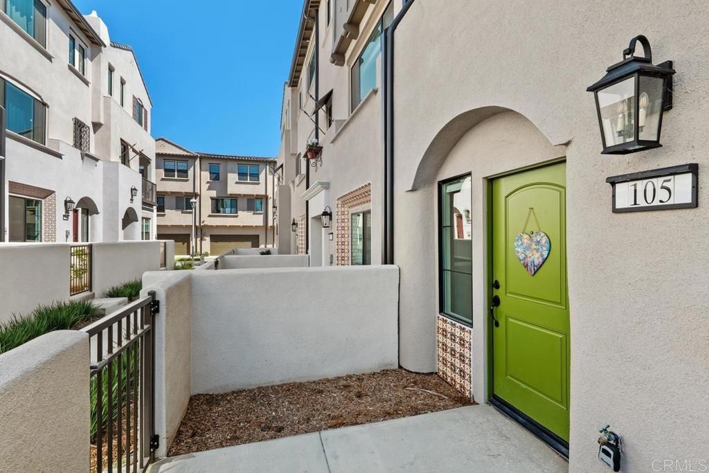 105 Kimberwick Court, Burbank, CA 91506 — exterior