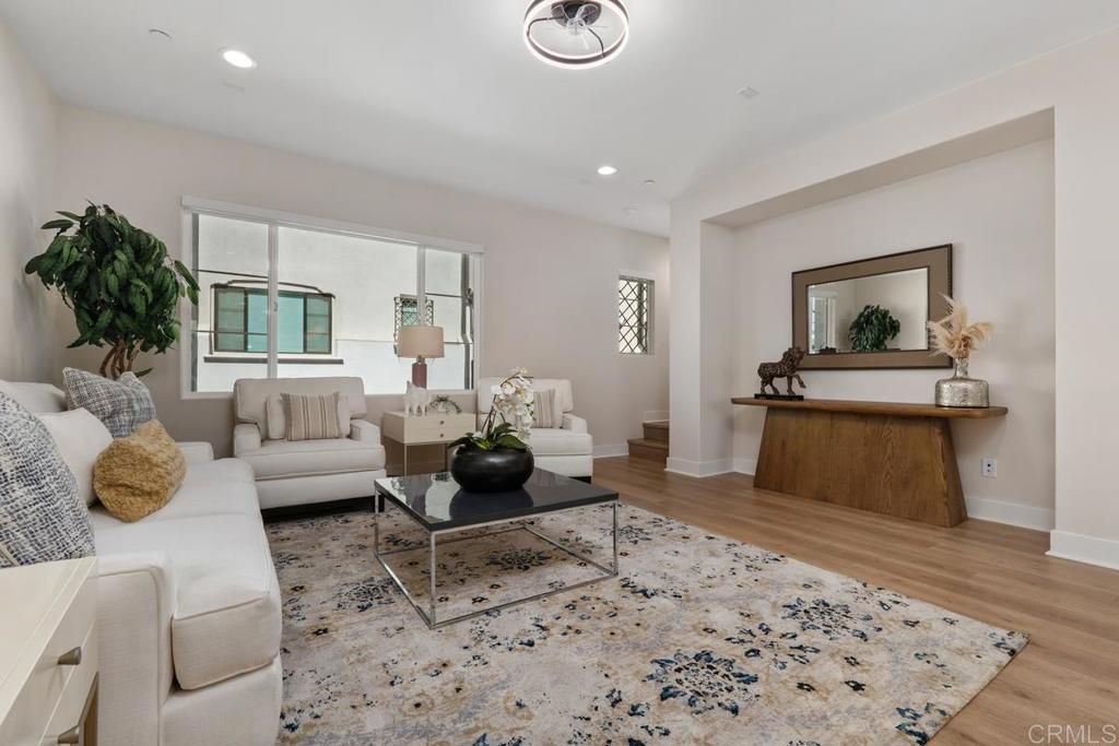 105 Kimberwick Court, Burbank, CA 91506 — photo 5