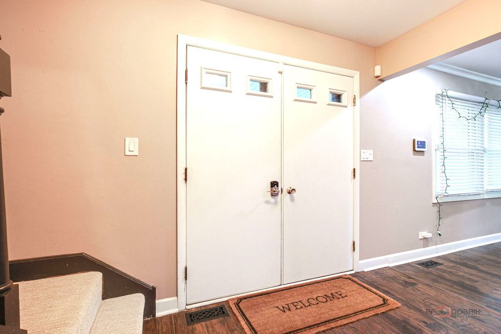 562 Applegate Lane, Lake Zurich, IL 60047 — photo 4