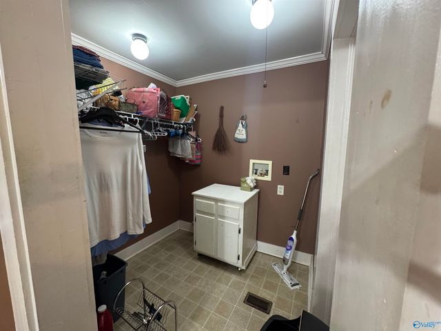 613 Sizemore Street, Gadsden, AL 35903