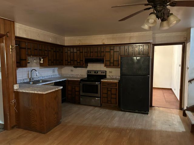 848 E 150th Place, South Holland, IL 60473