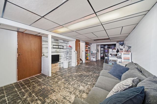 422 May Drive, Adrian, MI 49221