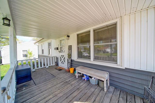 422 May Drive, Adrian, MI 49221