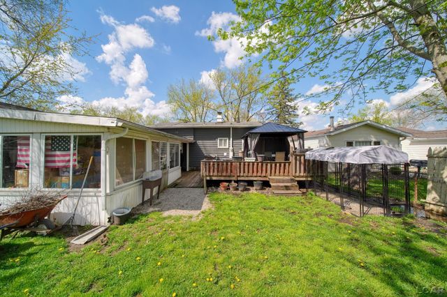 422 May Drive, Adrian, MI 49221