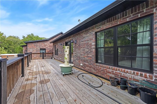 335 Combs Avenue, Fayetteville, AR 72701
