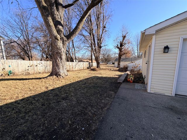 4127 55th Street, Des Moines, IA 50310