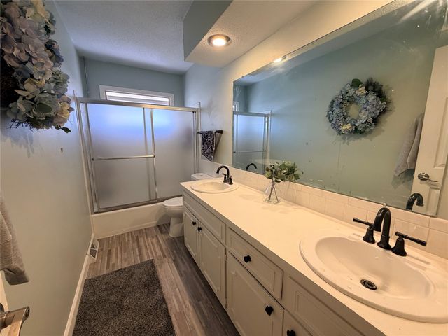 4127 55th Street, Des Moines, IA 50310