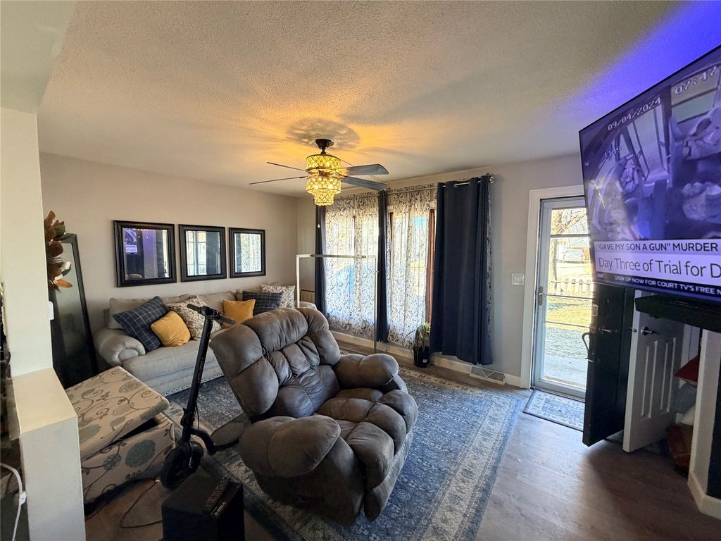 4127 55th Street, Des Moines, IA 50310