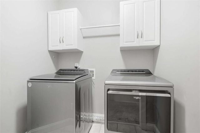 151 West Ridge Way, Roswell, GA 30076