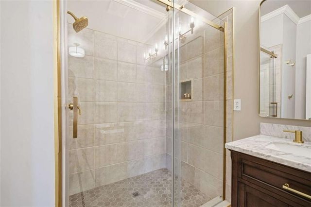 151 West Ridge Way, Roswell, GA 30076