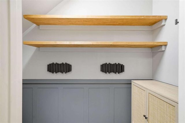 151 West Ridge Way, Roswell, GA 30076