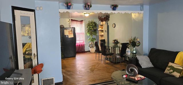 604 ANCHOR ST, Philadelphia, PA 19120