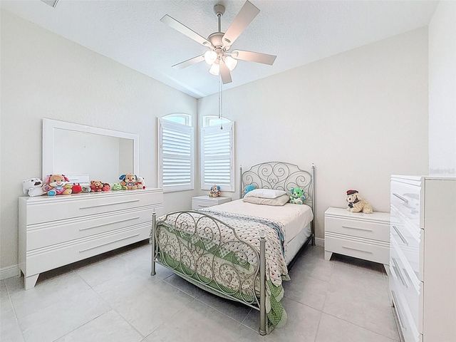 1321 VALIANT AVENUE, Spring Hill, FL 34608