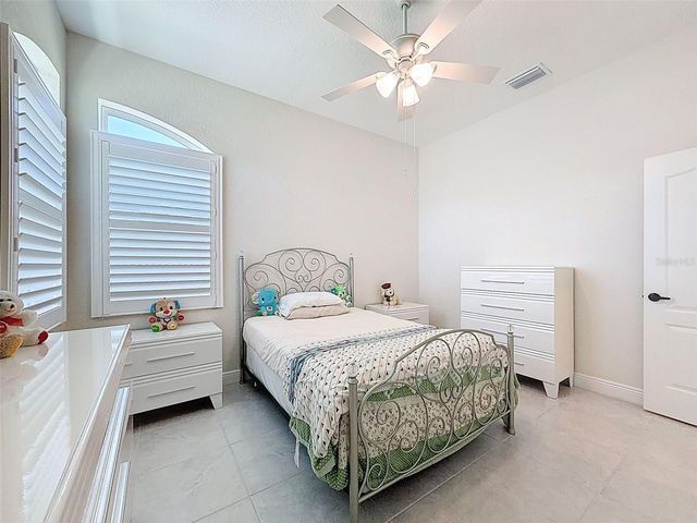 1321 VALIANT AVENUE, Spring Hill, FL 34608