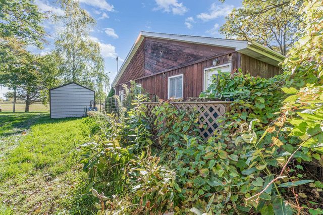 799 Knodt Road, Essexville, MI 48732