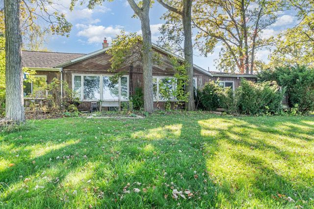 799 Knodt Road, Essexville, MI 48732