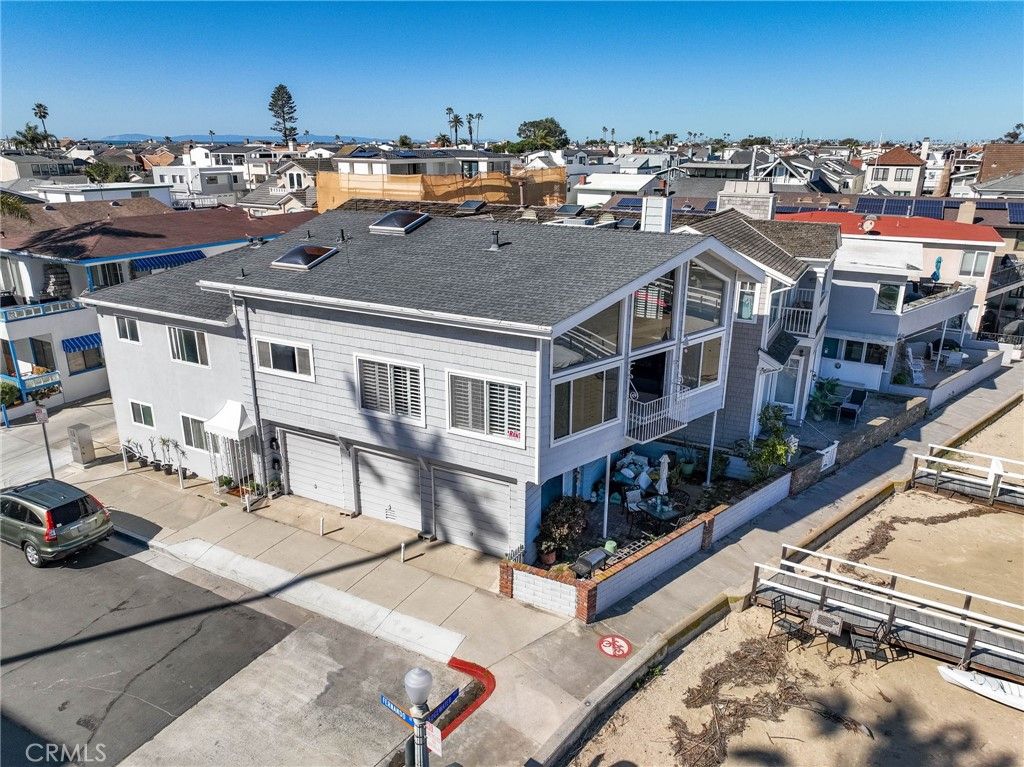 311 E Edgewater B, Newport Beach, CA 92661