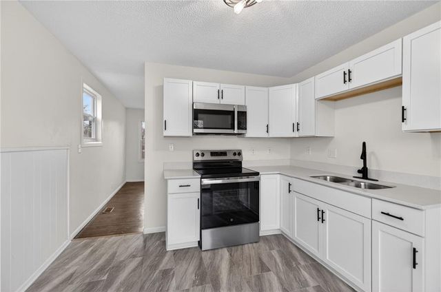 1511 Osage Trail, Independence, MO 64058