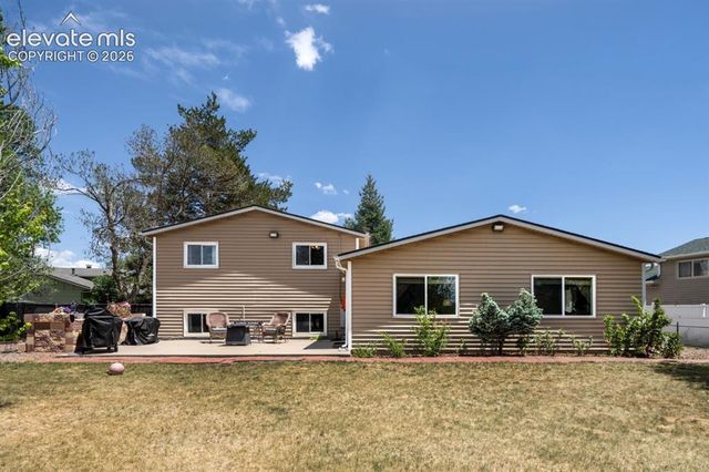 2071 Calle Fontana, Fountain, CO 80817