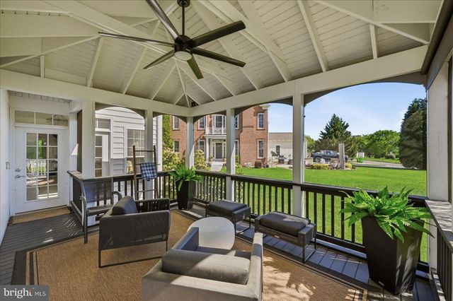 20729 RED CEDAR DR, Leesburg, VA 20175