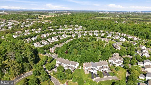 20729 RED CEDAR DR, Leesburg, VA 20175