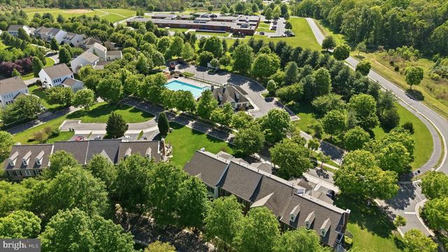 20729 RED CEDAR DR, Leesburg, VA 20175