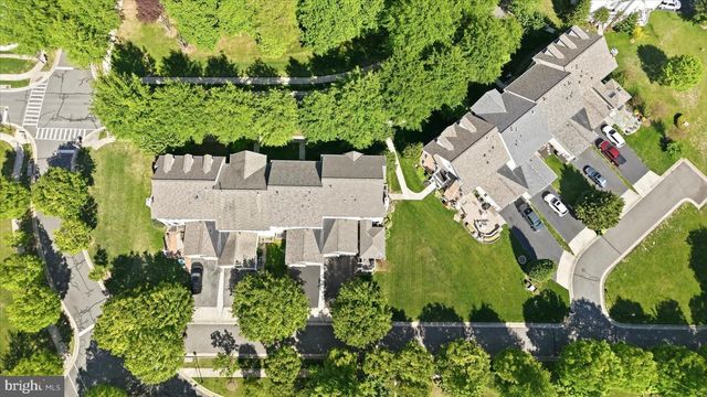 20729 RED CEDAR DR, Leesburg, VA 20175