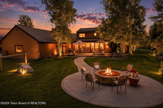 5450 SHOSHONE Drive, Wilson, WY 83014