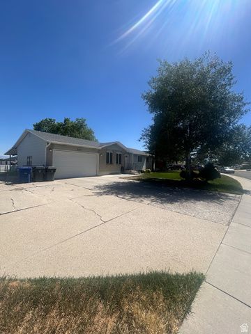 6452 W 3270 S, West Valley City, UT 84128