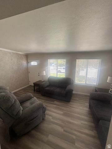 6452 W 3270 S, West Valley City, UT 84128