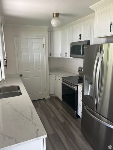 6452 W 3270 S, West Valley City, UT 84128