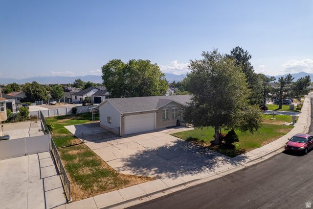 6452 W 3270 S, West Valley City, UT 84128