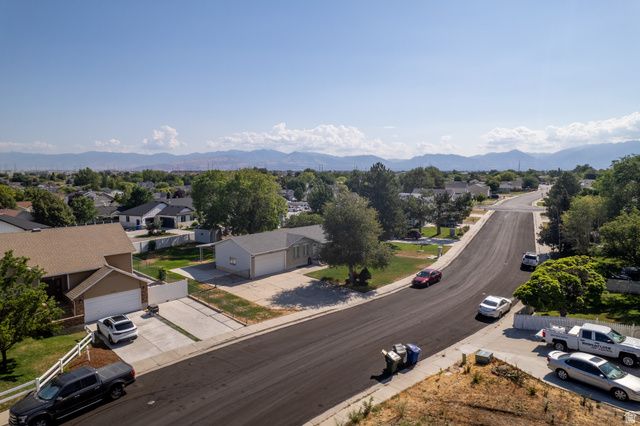 6452 W 3270 S, West Valley City, UT 84128