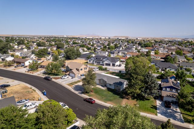 6452 W 3270 S, West Valley City, UT 84128