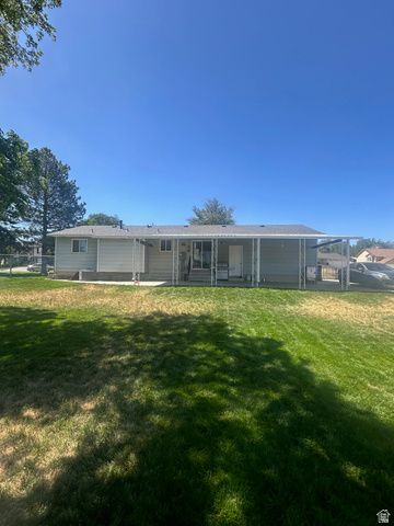 6452 W 3270 S, West Valley City, UT 84128