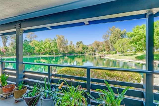 1005 Lakeview, Azusa, CA 91702