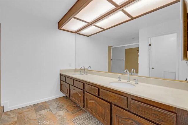 1005 Lakeview, Azusa, CA 91702